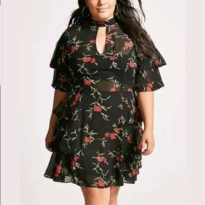 FOREVER 21 Floral Tiered Smock Dress size S NWT